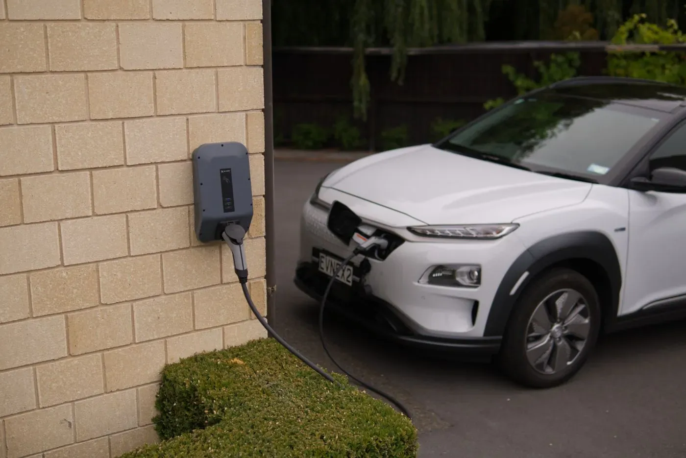 Borne de recharge pour véhicule électrique installée à Pantin (93500)